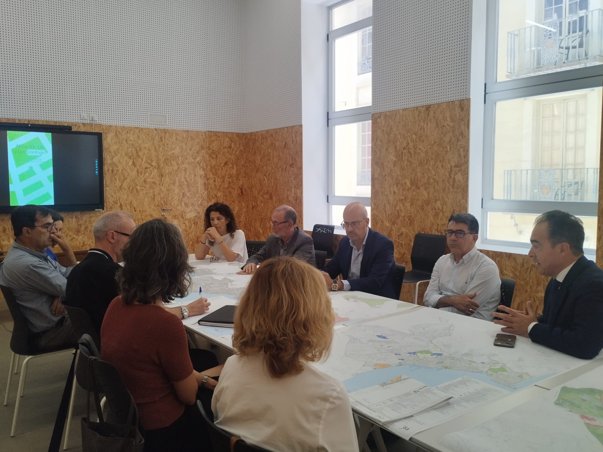 Reunió del Plan General amb els municipis de l'Alacantí