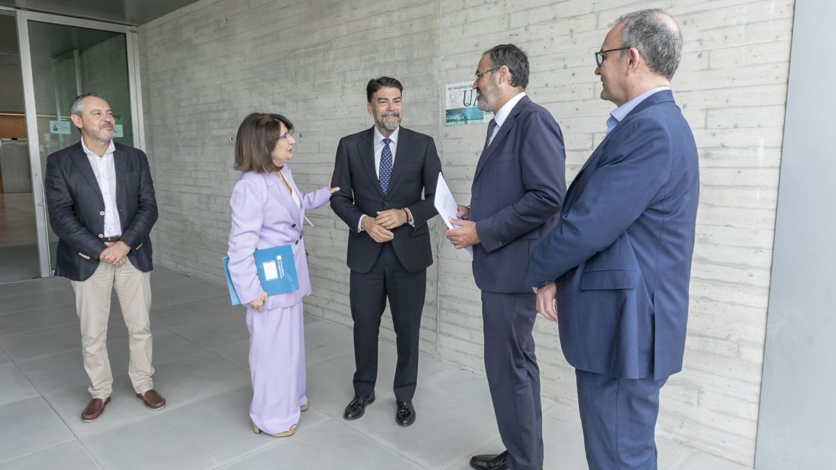 Amparo Navarro y Luis Barcala en la segunda edición de Tech Day