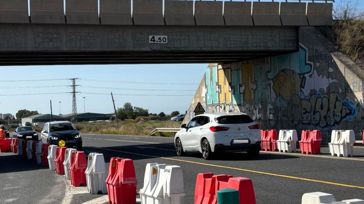 Obras en el acceso a Mutxamel de la CV-800 Obras en el acceso a Mutxamel de la CV-800