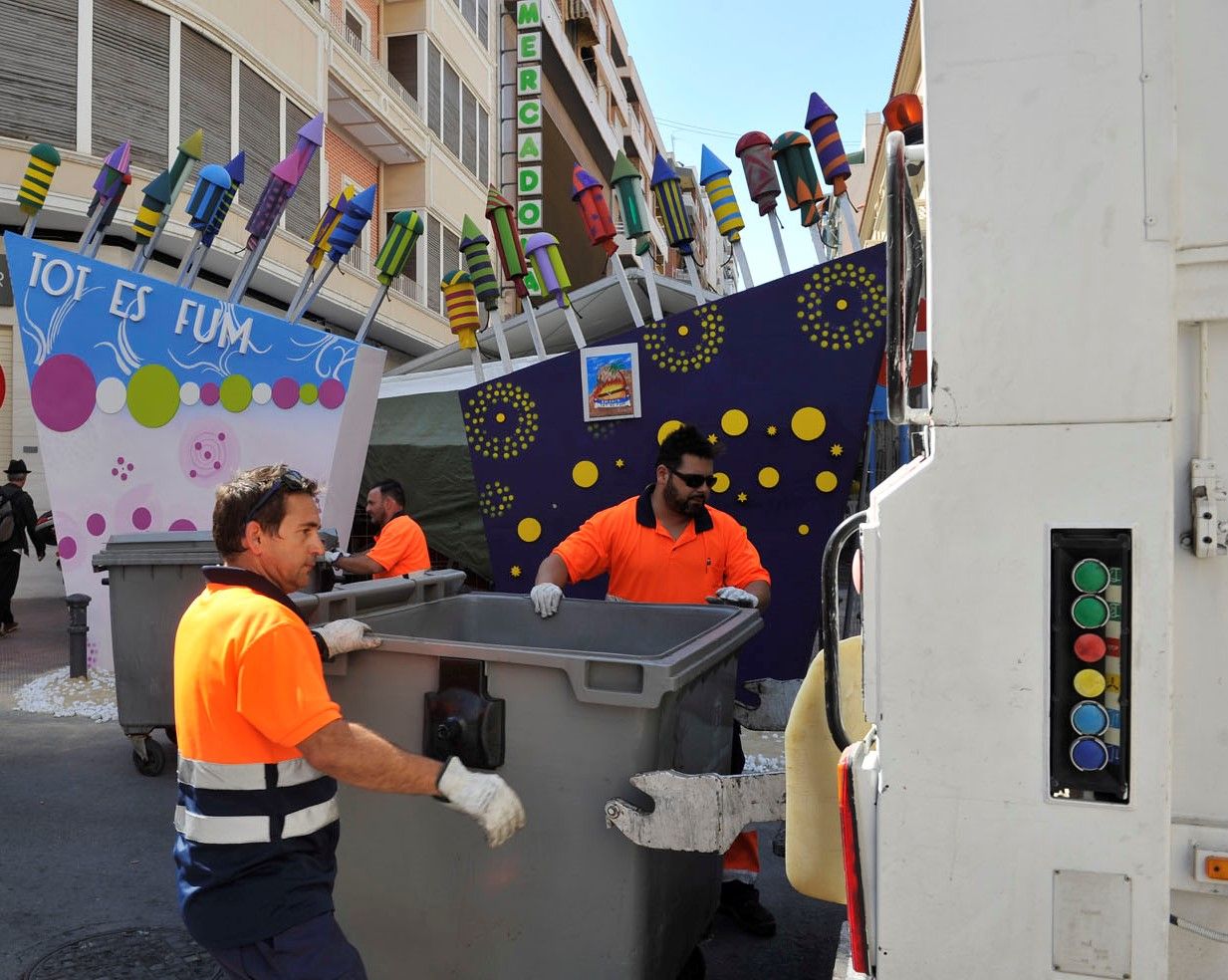 Recogida puerta a puerta en las barracas y racós