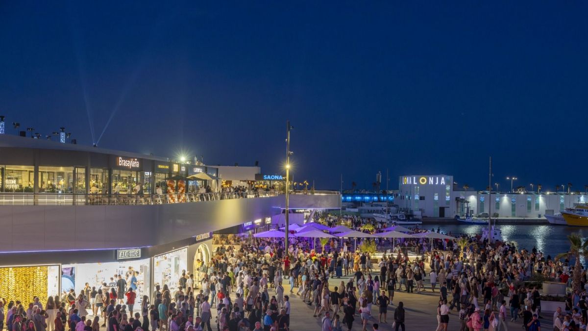 Nuevo espacio de ocio y gastronomía en el puerto de Torrevieja