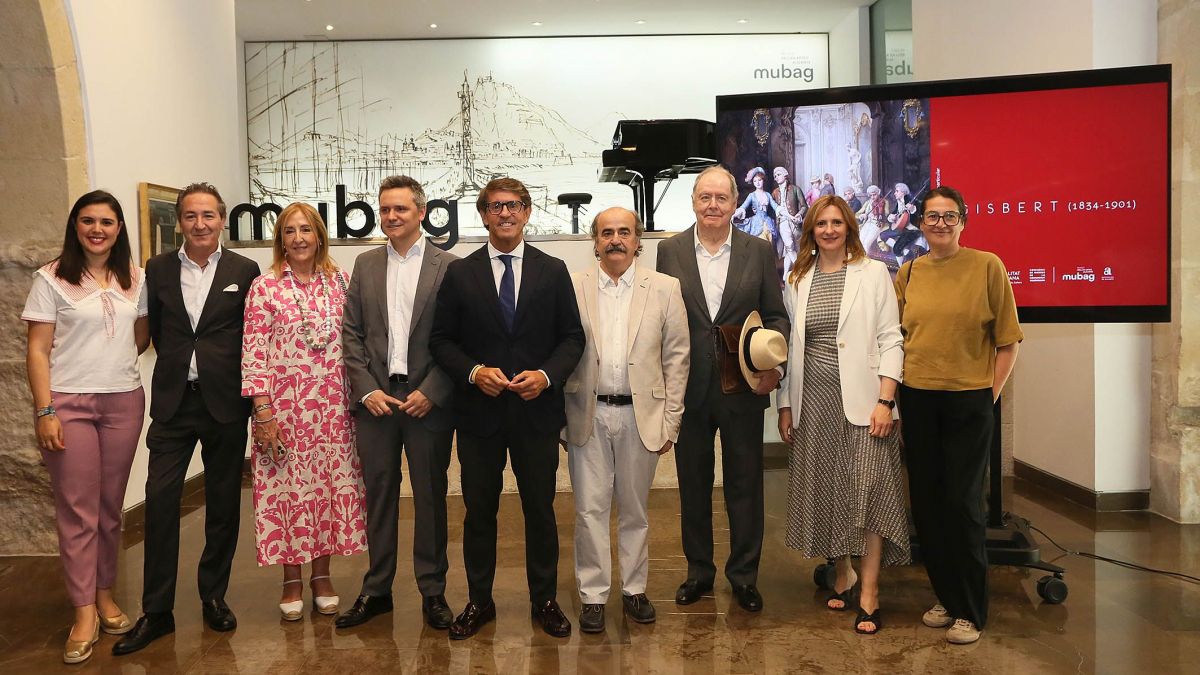 Presentación de la nueva exposición de Gisbert en el Mubag de Alicante