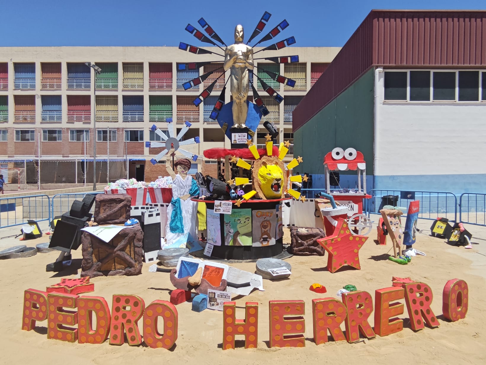 Hoguera del Colegio Médico Pedro Herrero