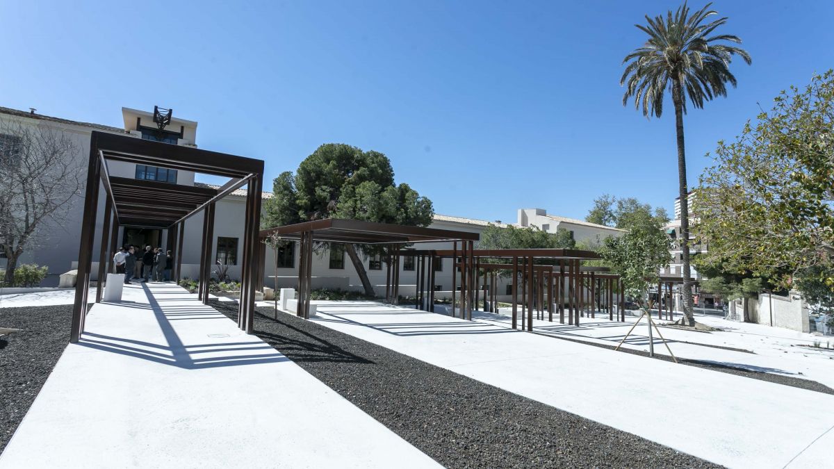 Entrada del futuro Museo Internaconal de Alicante en la Casa de la Misericordia