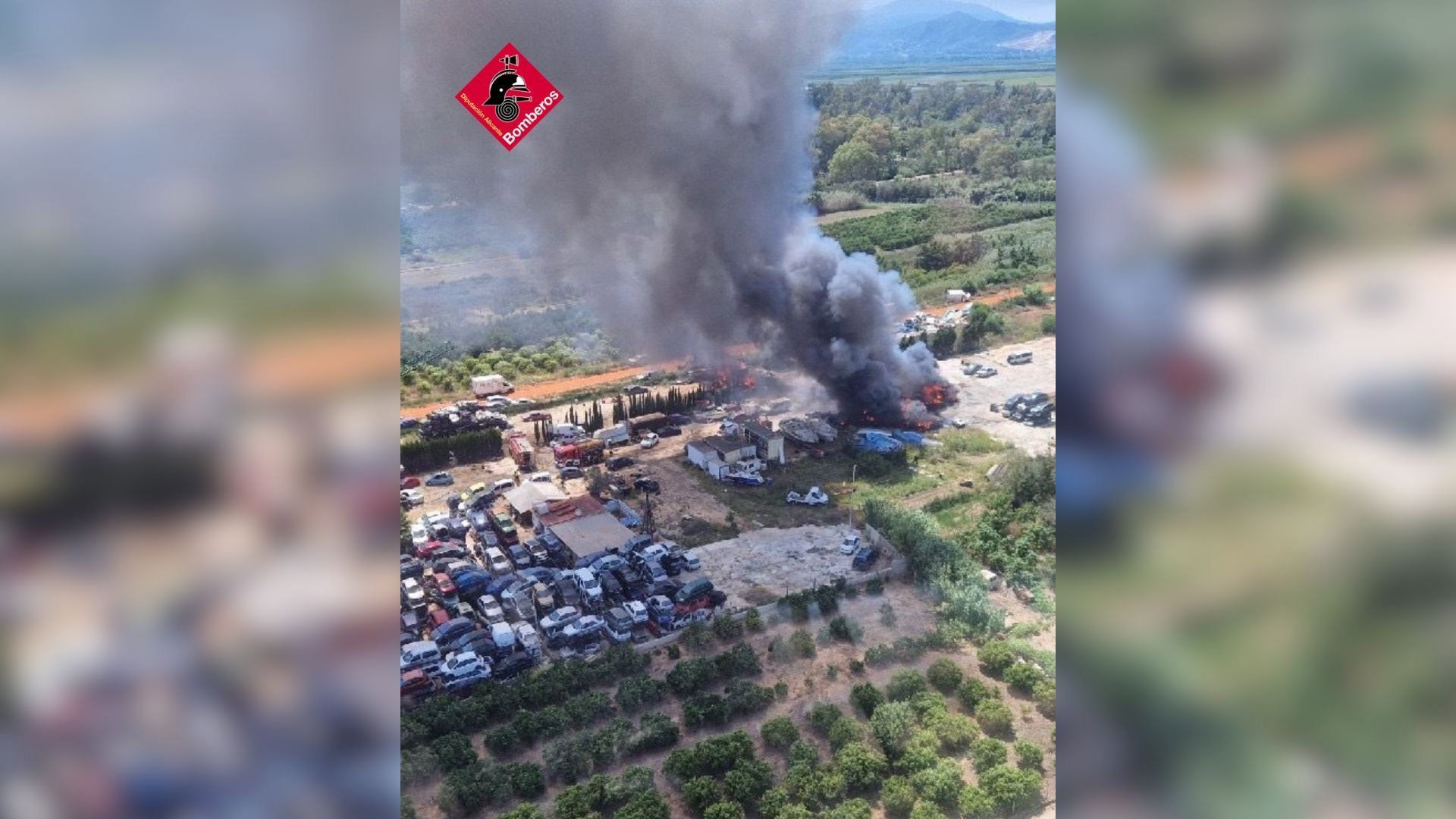 Incendi en un desballestament en El Verger (Foto: CPBA)