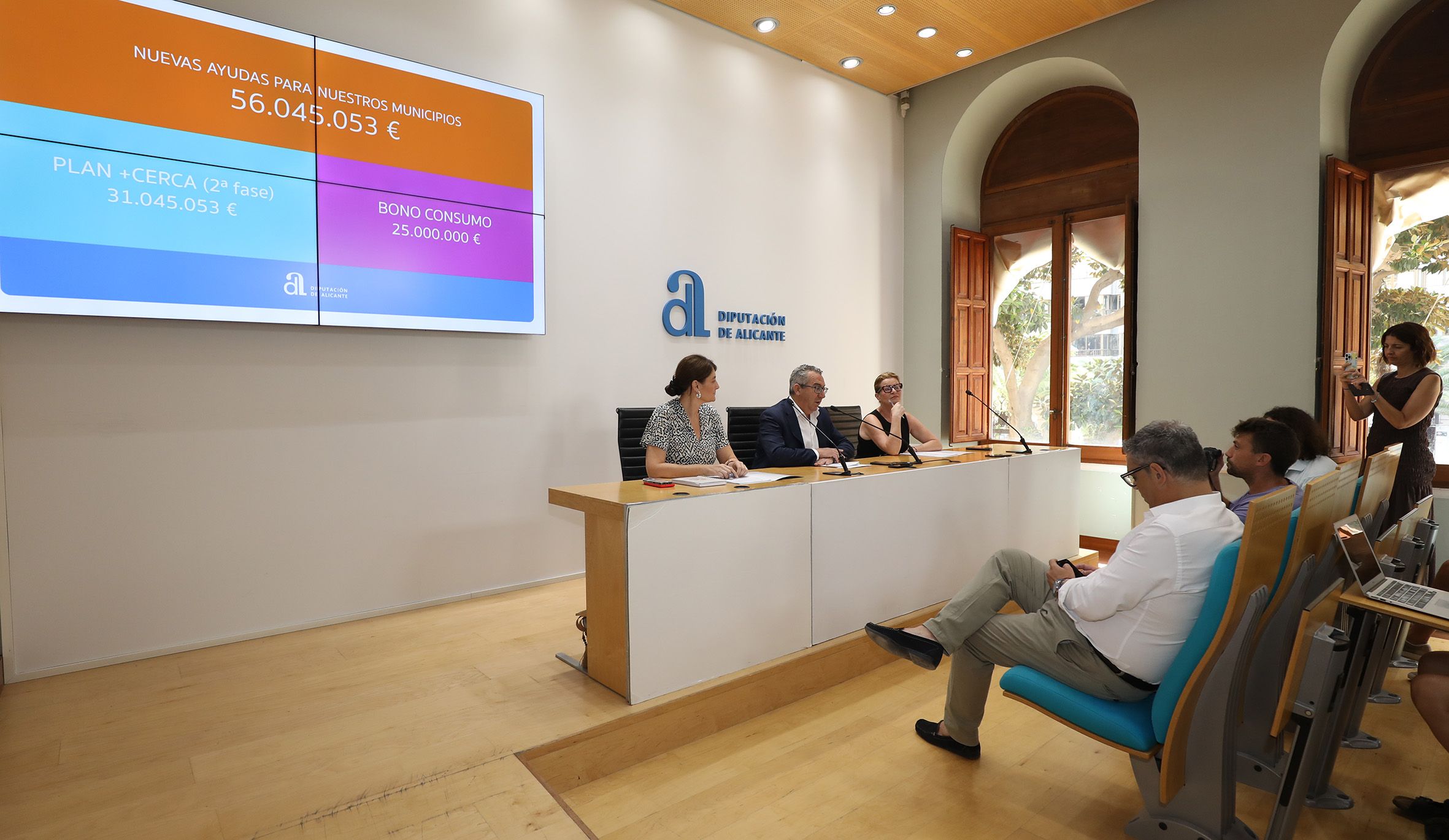 Presentación nuevo Bono consumo