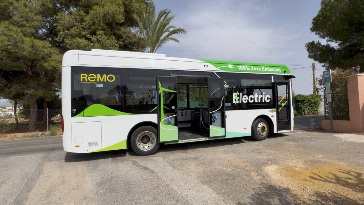Autobús eléctrico en Elche para las pruebas de líneas en las pedanías del norte Autobús eléctrico en Elche para las pruebas de líneas en las pedanías del norte