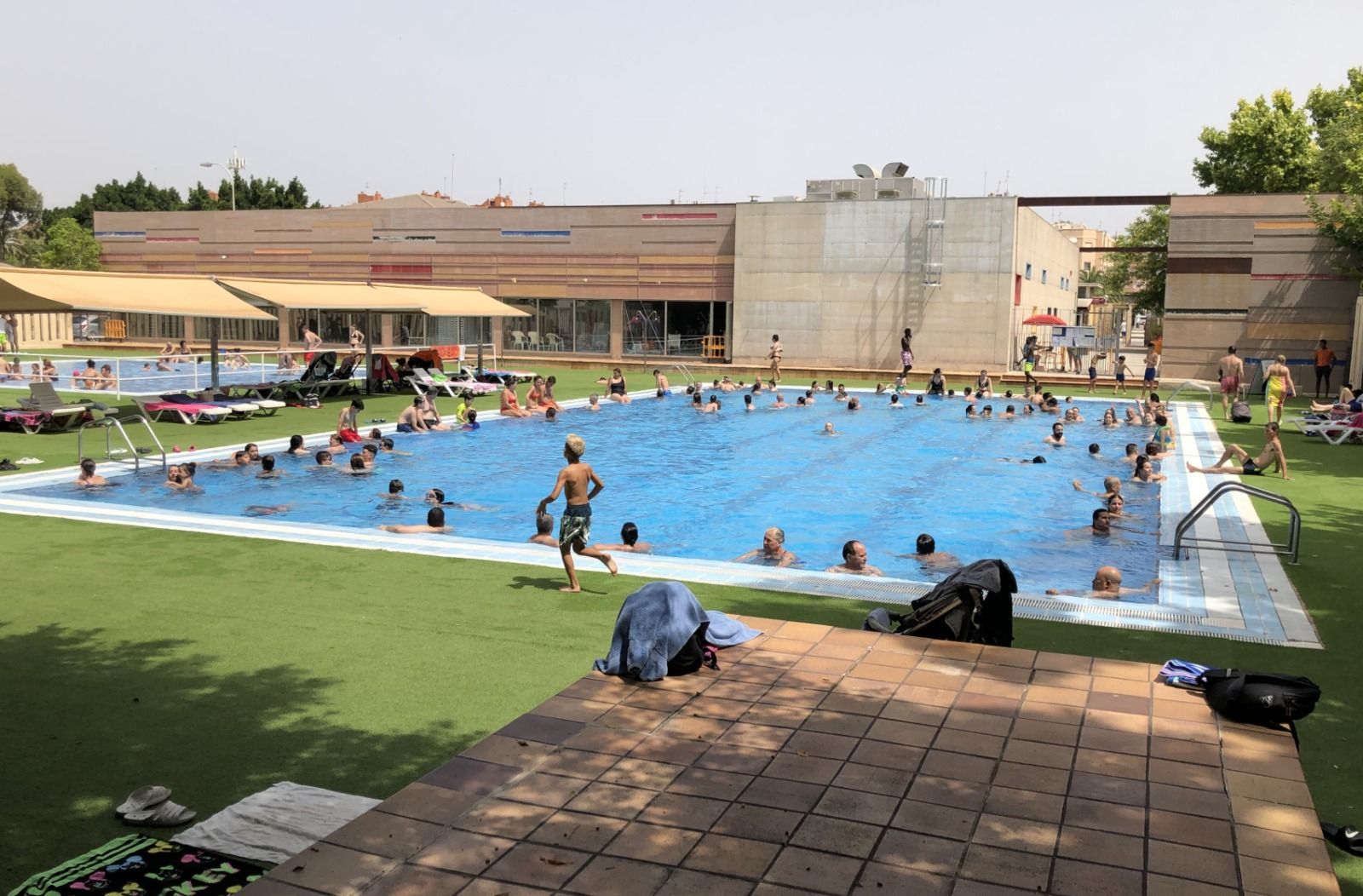 Piscina grande del Pla en Elche Piscina grande del Pla en Elche