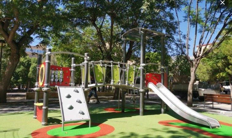 Parque infantil en Alicante Parque infantil en Alicante
