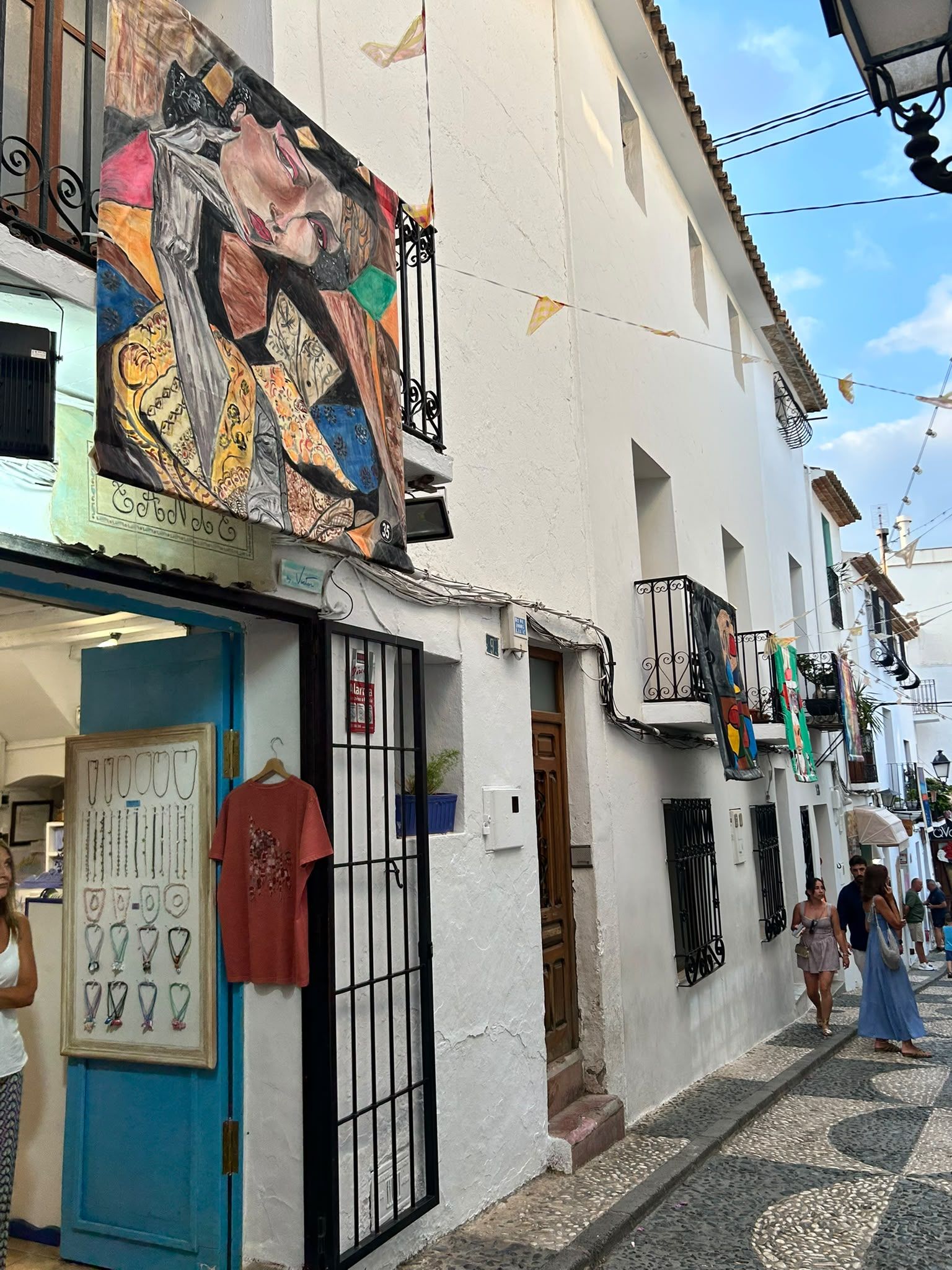 Els carrers d'Altea són una galeria a l'aire lliure