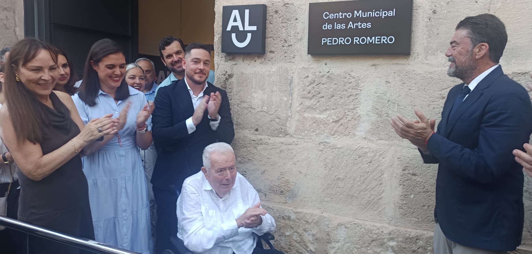 Placa del Centre Municipal de les Arts 'Pedro Romero' a Alacant Placa del Centre Municipal de les Arts 'Pedro Romero' a Alacant