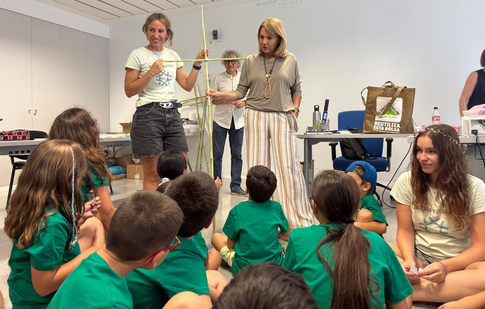 image?url=https%3A%2F%2Fcomunica.gva.es%2Fo%2Fadaptive media%2Fimage%2F413325646%2Fm%2FEscoleta%2BTorrent 01 image?url=https%3A%2F%2Fcomunica.gva.es%2Fo%2Fadaptive media%2Fimage%2F413325646%2Fm%2FEscoleta%2BTorrent 01