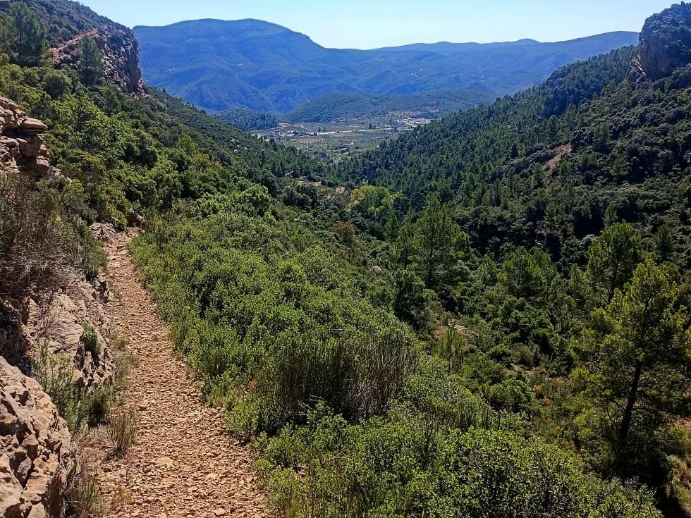 Sendero en la Comunitat Valenciana Sendero en la Comunitat Valenciana