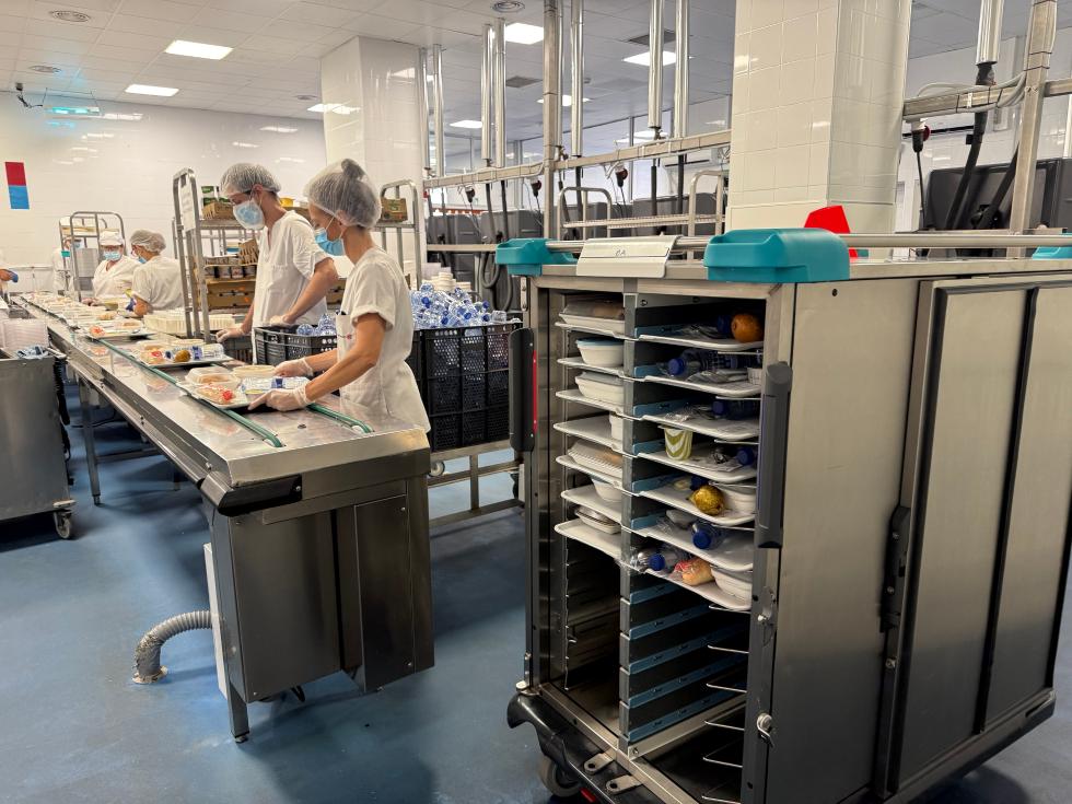  Carros térmicos con refrigeración por agua en el Hospital de Alicante