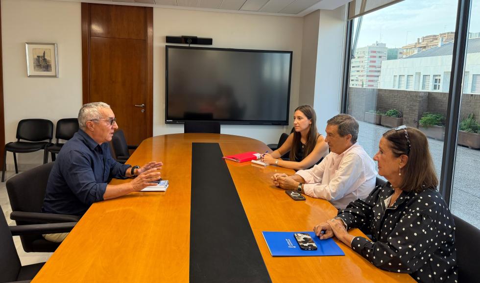 El conseller Marciano Gómez se reúne con CECOVA El conseller Marciano Gómez se reúne con CECOVA