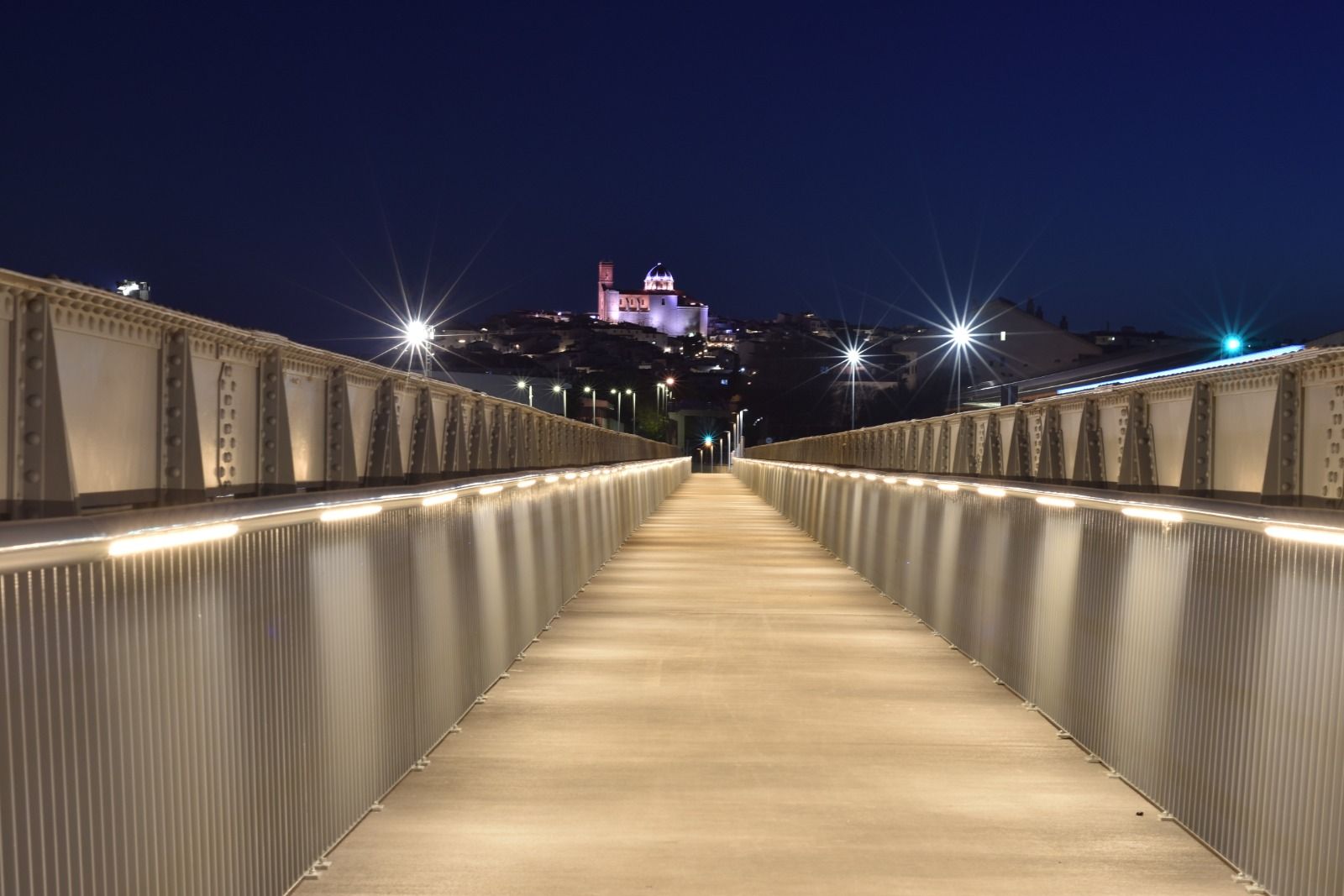 Pasarela peatonal sobre el Algar en Altea Pasarela peatonal sobre el Algar en Altea