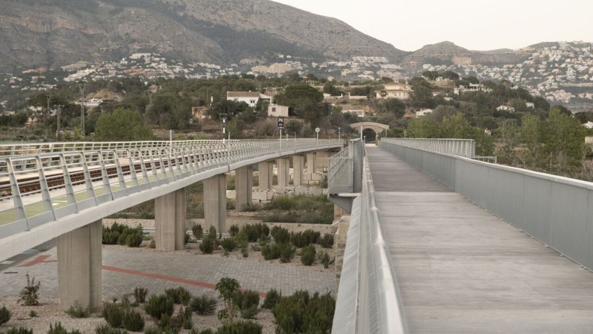 Viaductos del TRAM sobre el Algar Viaductos del TRAM sobre el Algar