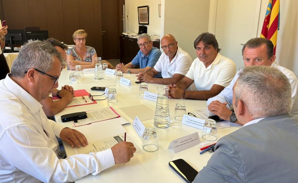 Reunión de Miguel Barrachina con el sector pesquero en la Comunitat Valenciana Reunión de Miguel Barrachina con el sector pesquero en la Comunitat Valenciana