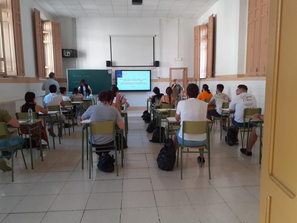 Examen d'oposició al cos de mestres en la Comunitat Valenciana Examen d'oposició al cos de mestres en la Comunitat Valenciana