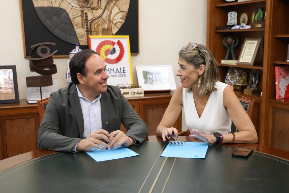 Pérez Llorca visita el Ayuntamiento de Crevillent Pérez Llorca visita el Ayuntamiento de Crevillent