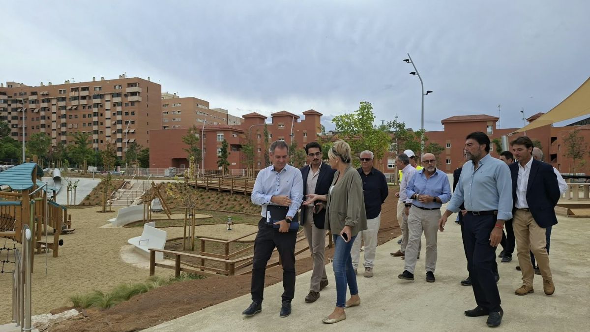 Visita institucional a las obras del parque Isla de Corfú Visita institucional a las obras del parque Isla de Corfú