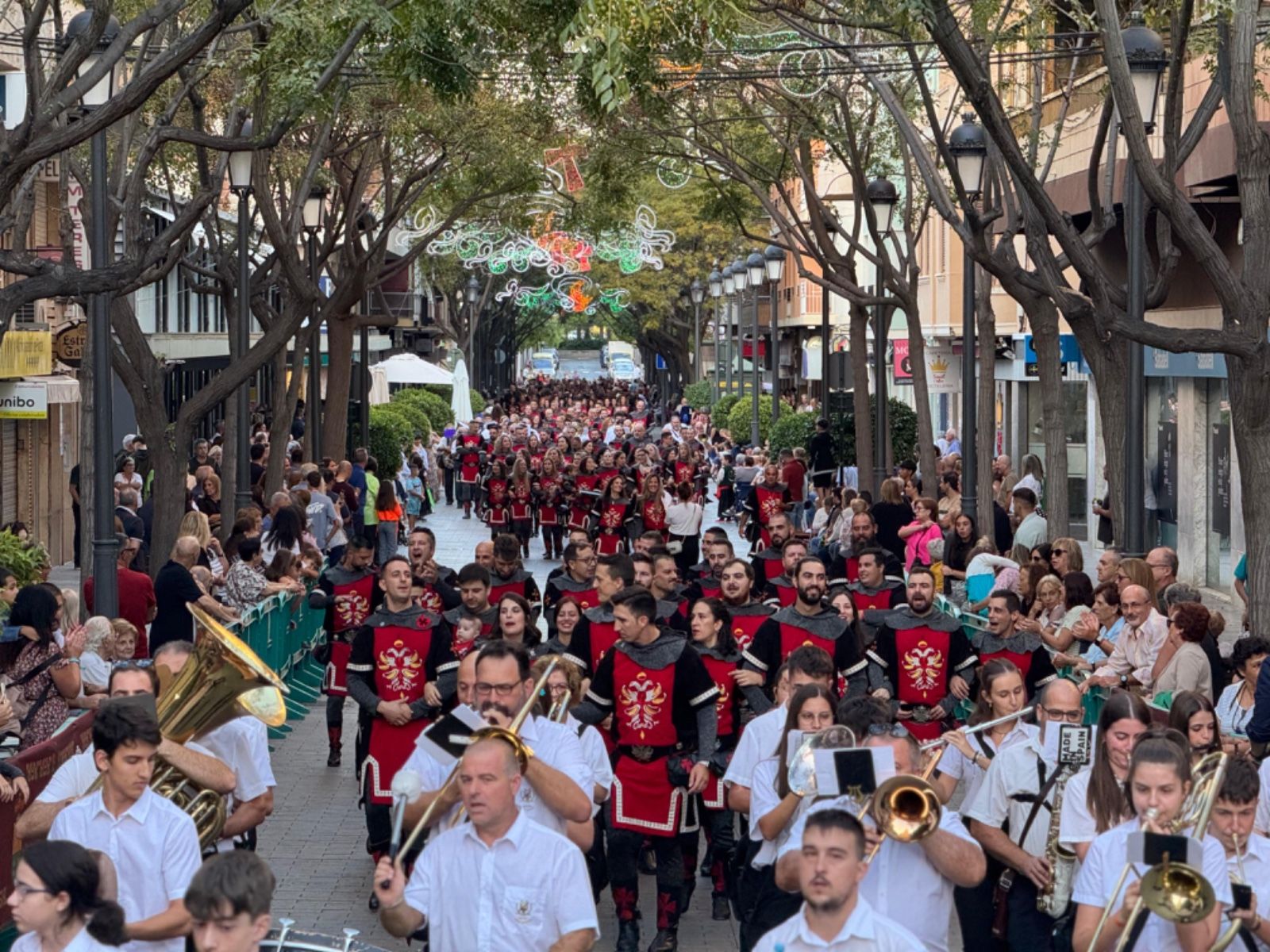 Desfile del Mig Any en San Vicente del Raspeig