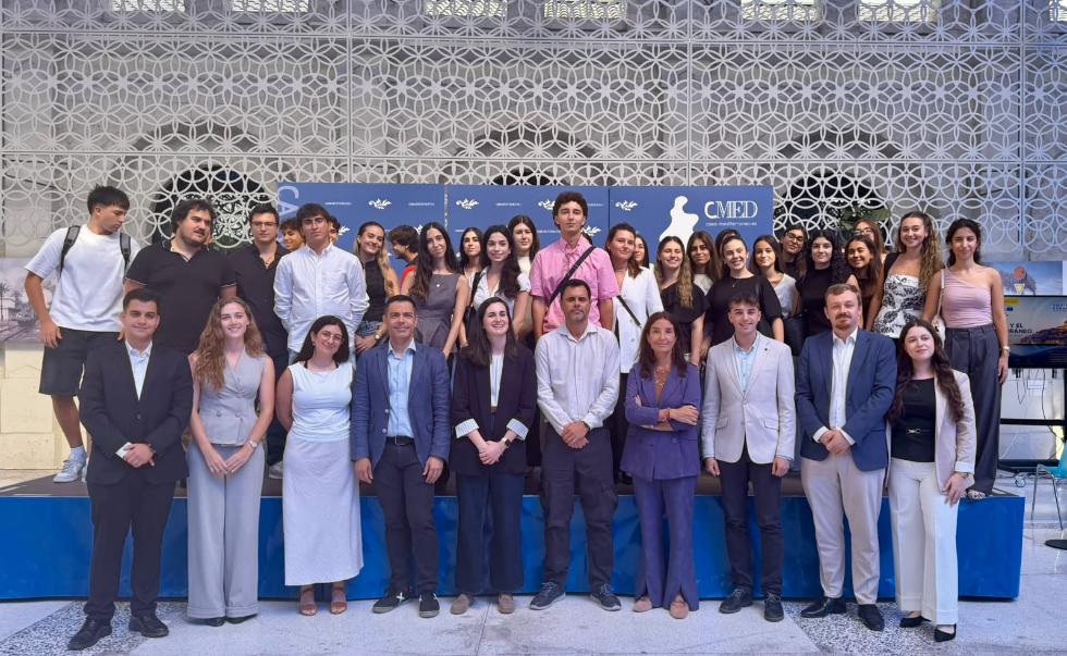 image?url=https%3A%2F%2Fcomunica.gva.es%2Fo%2Fadaptive media%2Fimage%2F415534152%2Fm%2F260928 VICE2 foto1 RMerino futuro%2BLevante jornada image?url=https%3A%2F%2Fcomunica.gva.es%2Fo%2Fadaptive media%2Fimage%2F415534152%2Fm%2F260928 VICE2 foto1 RMerino futuro%2BLevante jornada
