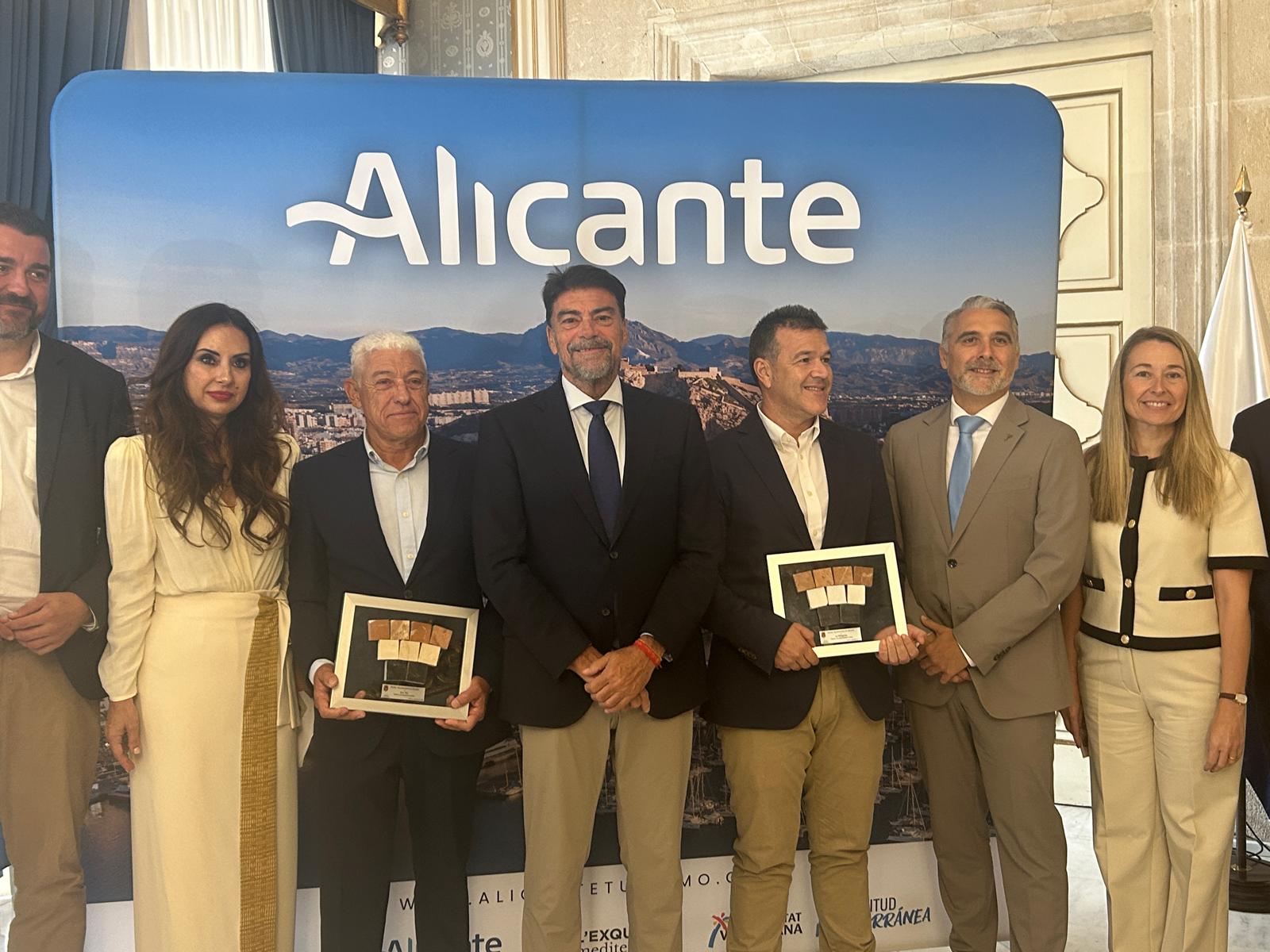 Acto por el Día del Turismo en el Ayuntamiento de Alicante
