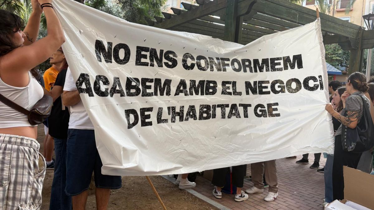 Manifestación por el derecho a la vivienda en Alicante (Foto: A.P.L.) Manifestación por el derecho a la vivienda en Alicante (Foto: A.P.L.)