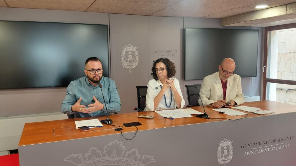 Rafa Mas (Compromis), Trini Amorós (PSOE) y Manolo Copé (EU Podem) Rafa Mas (Compromis), Trini Amorós (PSOE) y Manolo Copé (EU Podem)