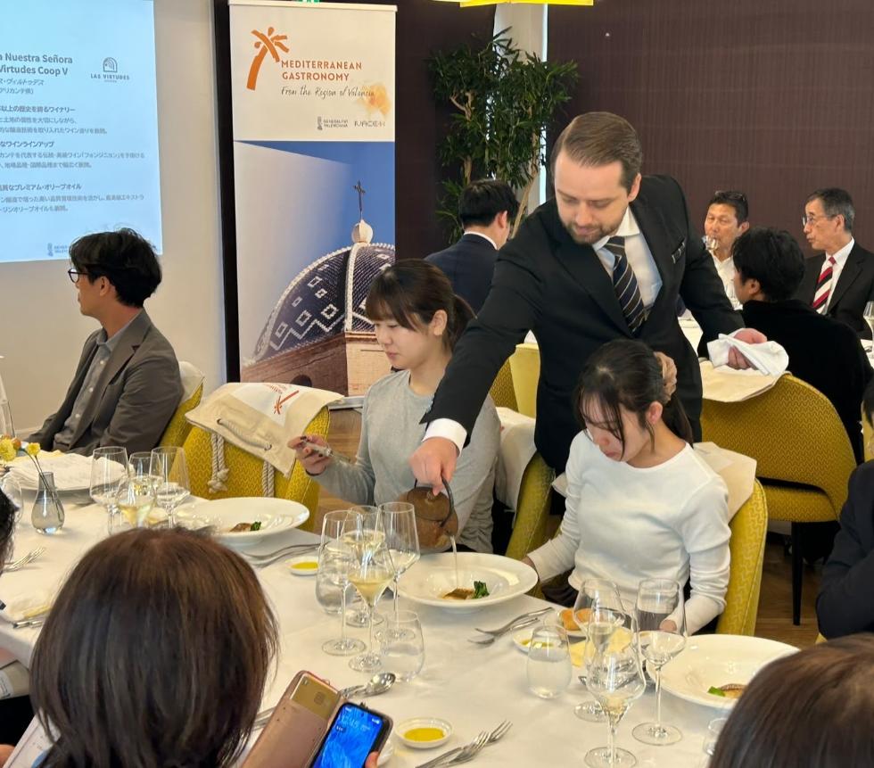 image?url=https%3A%2F%2Fcomunica.gva.es%2Fo%2Fadaptive media%2Fimage%2F416170327%2Fm%2F261015 IND Foto1 evento%2Bmaridaje%2Bjapon image?url=https%3A%2F%2Fcomunica.gva.es%2Fo%2Fadaptive media%2Fimage%2F416170327%2Fm%2F261015 IND Foto1 evento%2Bmaridaje%2Bjapon