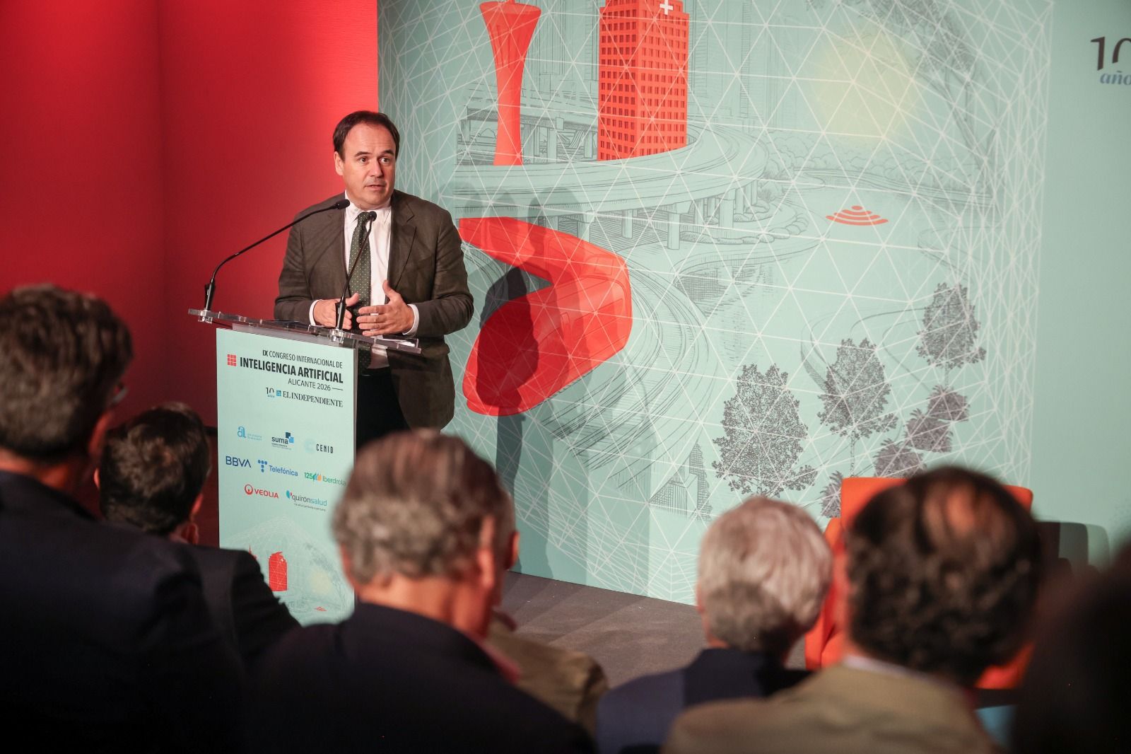 Pérez Llorca clausura el IX Congreso de Inteligencia Artificial en Alicante Pérez Llorca clausura el IX Congreso de Inteligencia Artificial en Alicante