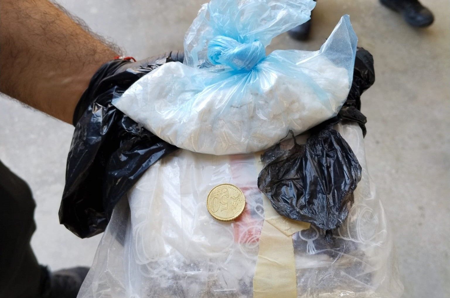 Bolsa de cocaína incautada por la Policía Local de Alicante Bolsa de cocaína incautada por la Policía Local de Alicante