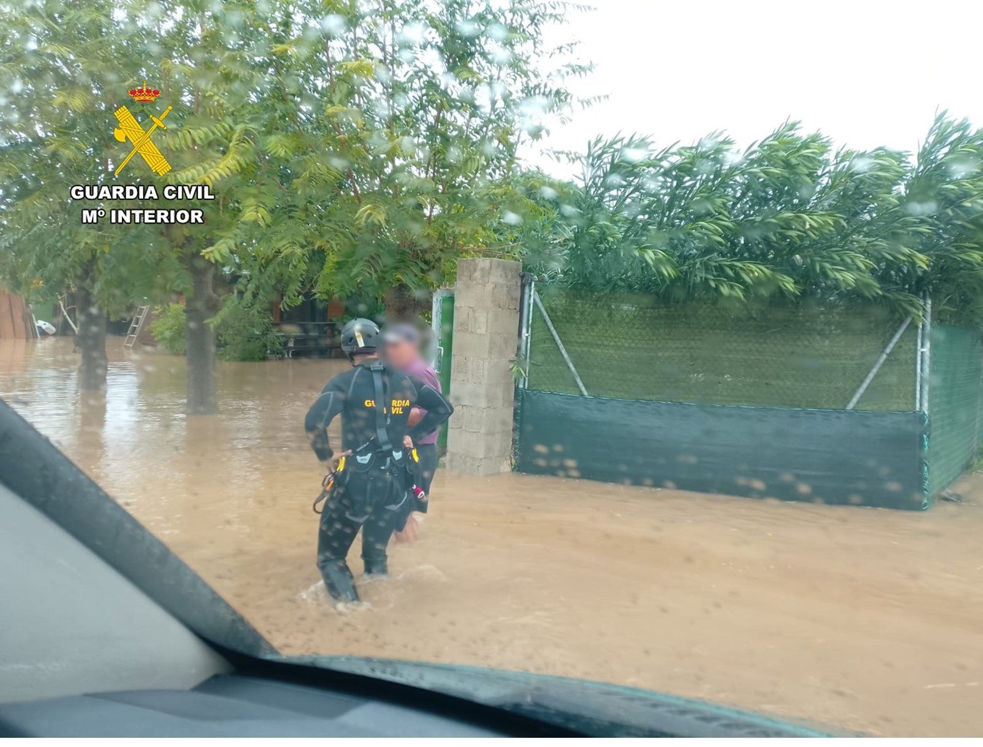 Agentes de la Guardia Civil intervinene en auxilios en la dana Adam Agentes de la Guardia Civil intervinene en auxilios en la dana Adam