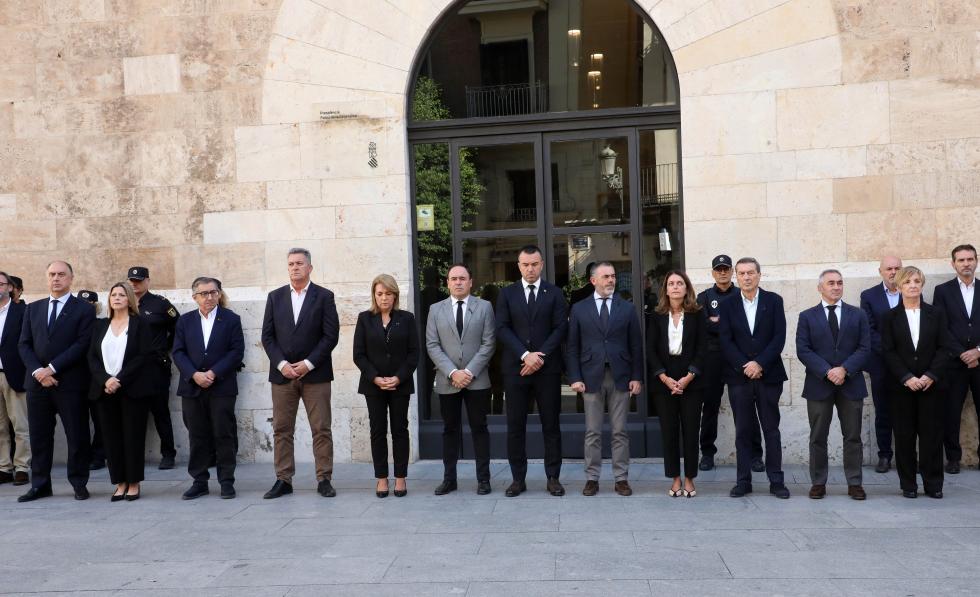 image?url=https%3A%2F%2Fcomunica.gva.es%2Fo%2Fadaptive media%2Fimage%2F416670281%2Fm%2F29MINUTOSILENCIO2 image?url=https%3A%2F%2Fcomunica.gva.es%2Fo%2Fadaptive media%2Fimage%2F416670281%2Fm%2F29MINUTOSILENCIO2