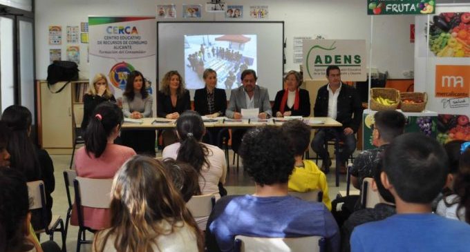Alacant presenta el programa d'hàbits de vida saludables 'Escoles Saludables'