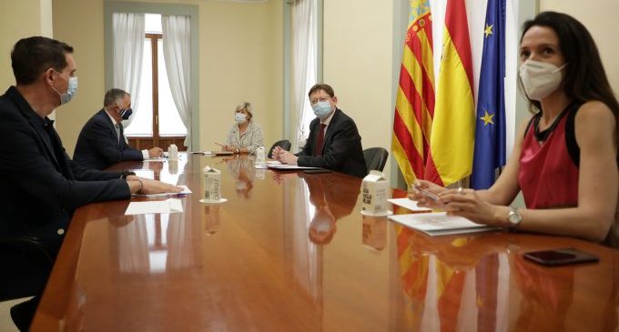 Ximo Puig reitera el compromís de la Generalitat amb la comarca de la Vega Baixa i anuncia la presentació del document final del Pla Vega Renhace abans de final d'estiu