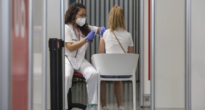 La Comunitat Valenciana supera los 4 millones de personas totalmente inmunizadas