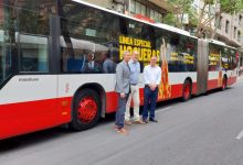 Alacant posa en marxa l'autobús gratuït de les Fogueres Especials fins al dia de Sant Joan