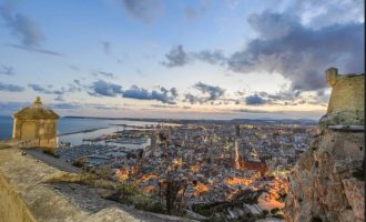 Alicante recibirá 4,5 millones para convertirse en un destino turístico "inteligente, digital, sostenible y acccesible"