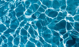 Mor un xiquet de 7 anys ofegat en una piscina d'Alacant