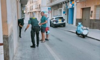 Policía Local y Guardia Civil evitan la "okupación" de una vivienda en Callosa de Segura