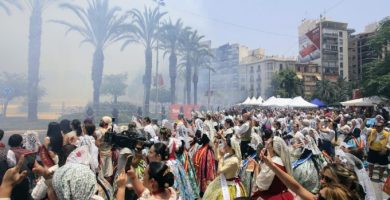 Alicante incrementa los importes de todos los espectáculos pirotécnicos para las fiestas de Hogueras