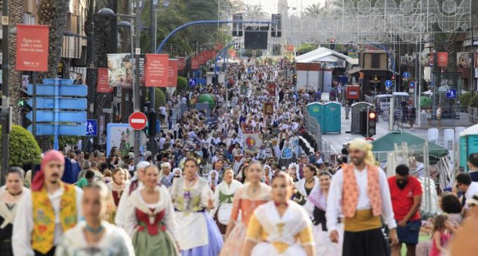 Alacant recupera el “Coso Multicolor” per a les festes de Fogueres 2023