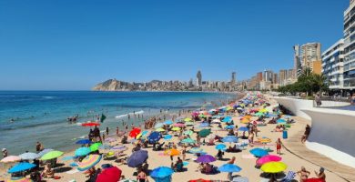 La taxa turística a la Comunitat Valenciana abocada a morir abans d'aplicar-se