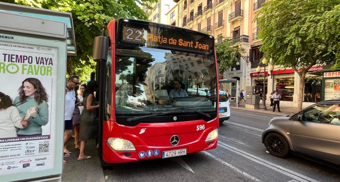 Els usuaris de l'autobús urbà d'Alacant s'incrementen prop d'un 30% després de la reducció de tarifes