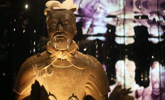 La exposición ‘Los Guerreros de Xi’an’ encara el final del verano con un nuevo récord de 126.000 visitas