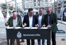 Elx recepciona el solar per a la construcció del nou centre sociocultural de Torrellano