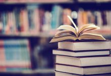 Una "cita a cegues" amb la literatura a les biblioteques d'Alacant