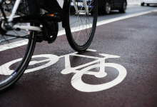 Nou carril bici a la vista a Elx: llum verda a la prolongació del tram de Els Bassars